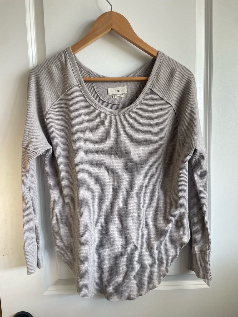 TNA Heather Gray Waffle Knit Long Sleeve Top